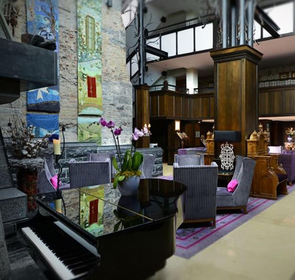 Clontarf Castle Hotel 더블린 외부 사진