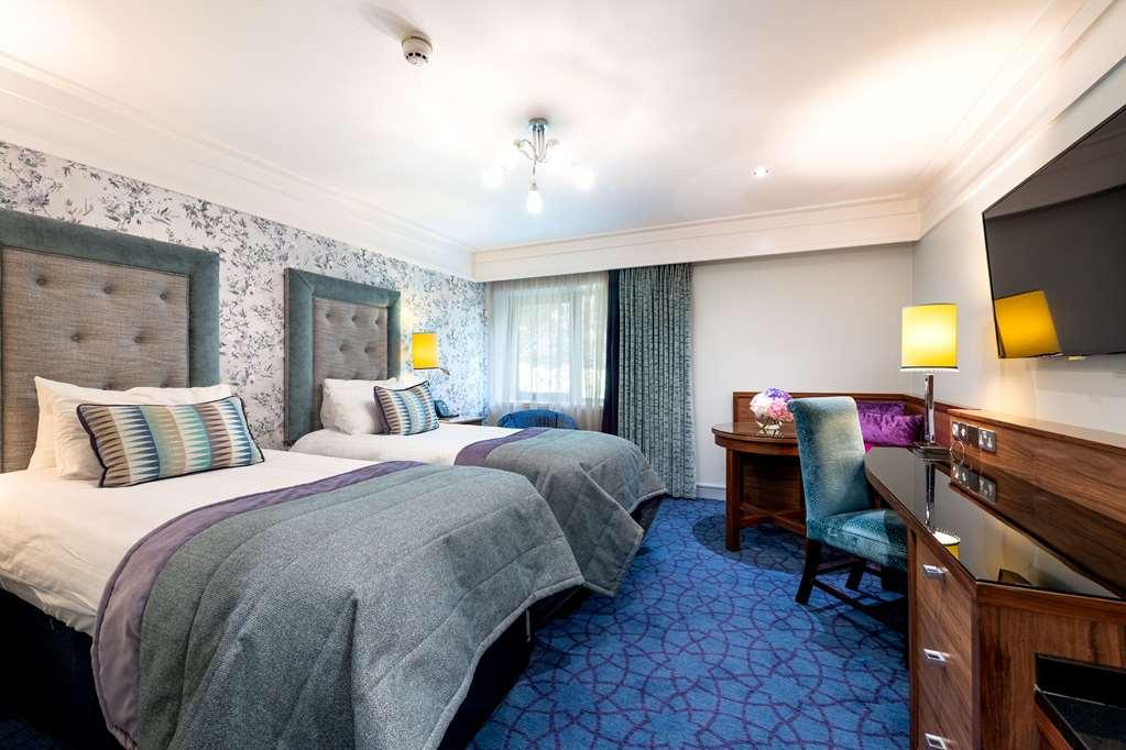 Clontarf Castle Hotel 더블린 객실 사진