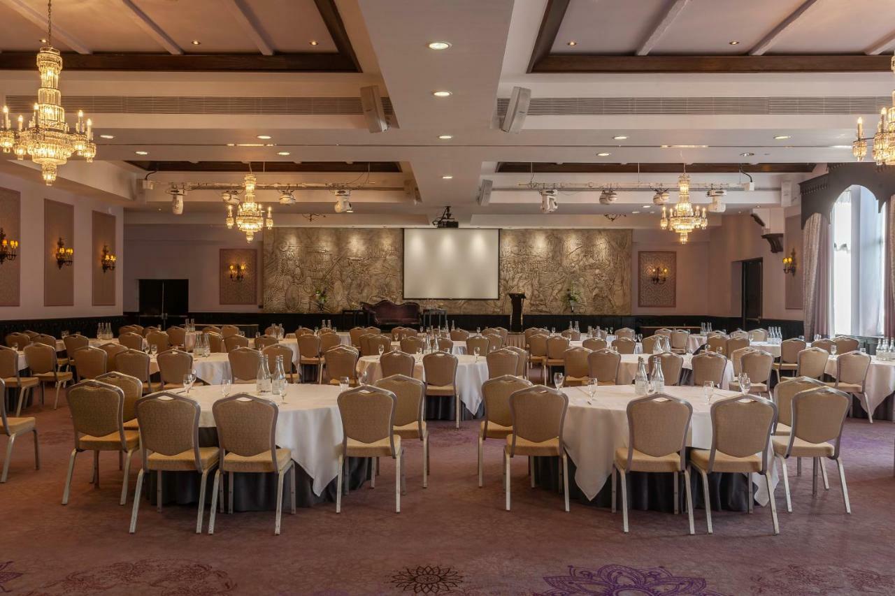 Clontarf Castle Hotel 더블린 외부 사진