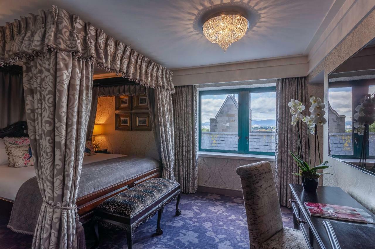 Clontarf Castle Hotel 더블린 외부 사진