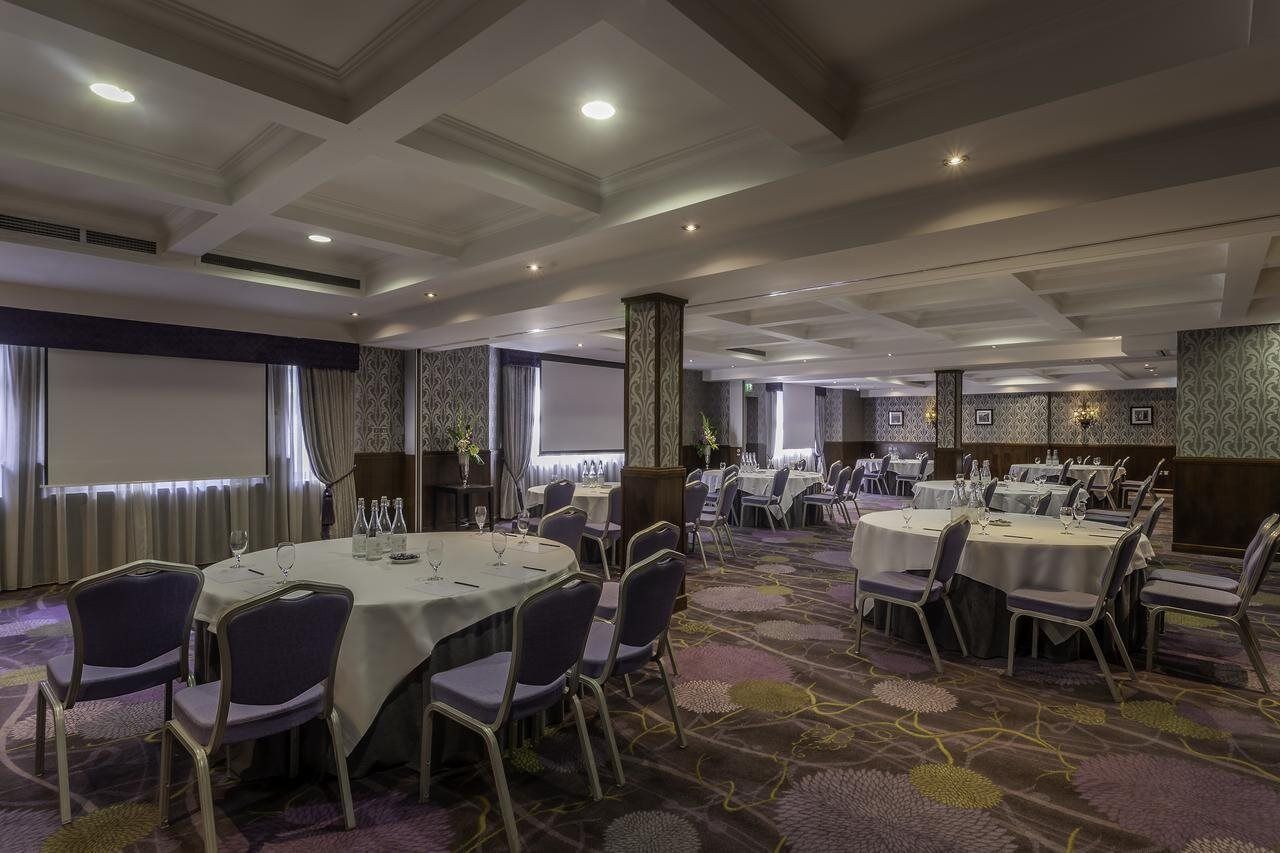 Clontarf Castle Hotel 더블린 외부 사진